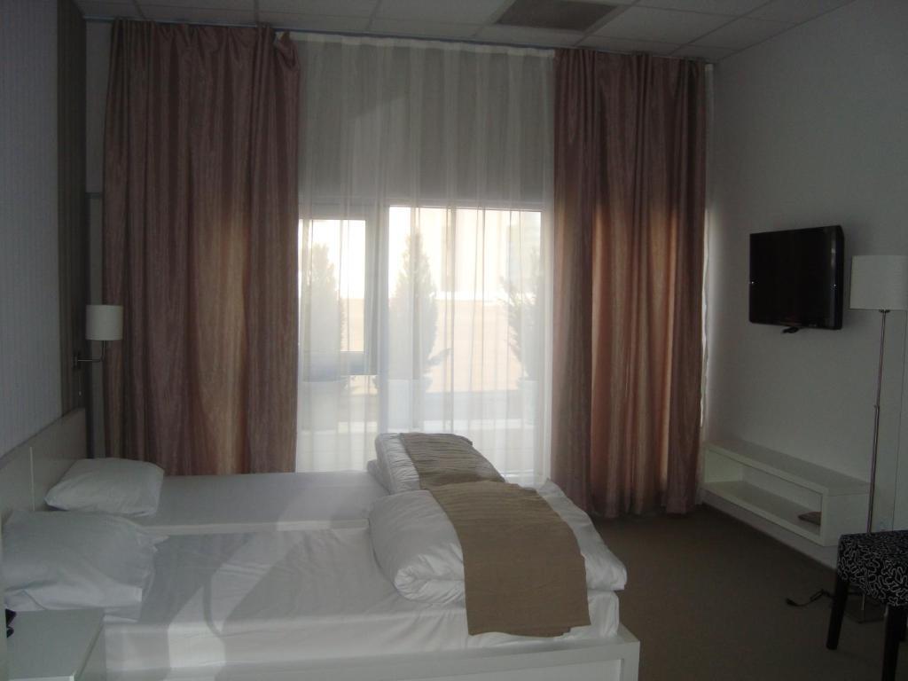 Guesthouse City Central International Скоп'є Номер фото