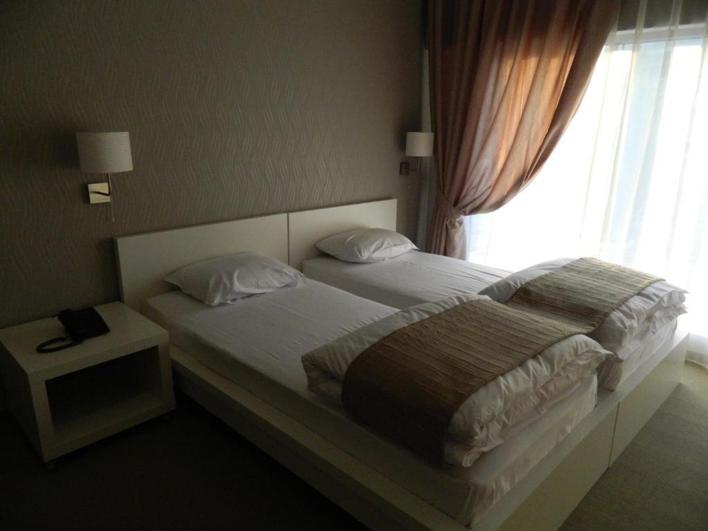 Guesthouse City Central International Скоп'є Номер фото